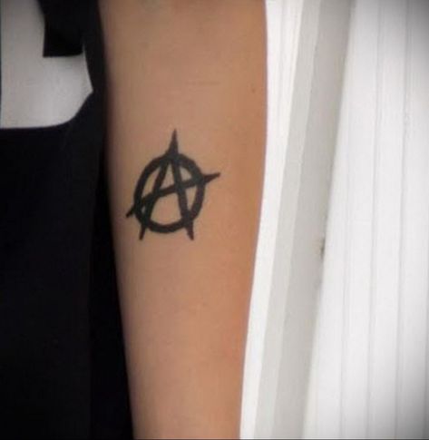 Metalhead Tattoos, Metalhead Tattoo, Anarchy Sign, Punk Tattoo Ideas, Anarchy Tattoo, Punk Tattoos, Simple Tats, Emo Tattoos, Punk Tattoo