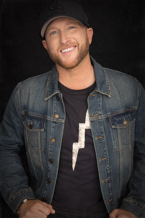 Brett Eldredge, Cole Swindell, Elle King, Best Country Singers, Celebrities Then And Now, Barry Gibb, The Big Hit, Video Shoot, Country Music Artists