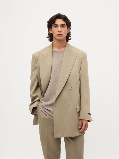 Fear Of God California, Earth Tones Fashion, Formal Casual Outfits, Fear God, Class Outfits, Smart Casual Style, Designer Suits For Men, Fashion Suits For Men, Fear Of God