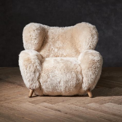 Fuzzy Chair, Living Room Armchair, Dream Interior, Gorgeous Interiors, Beige Interior, Reading Chair, Green Room, Home Apartment, Arm Chairs Living Room