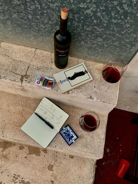 Photography Vintage Aesthetic, Photography Asethic, Living In Italy Aesthetic, Wine Astethic, Cultured Aesthetic, Vibey Aesthetics, Worldly Aesthetic, Whiskey Aesthetic, Wine Glass Pictures