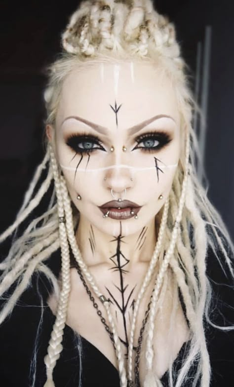 xelanah_elfyra Makeup Ideas Natural Brown, Warrior Makeup, Viking Makeup, Witchy Makeup, Fantasy Make-up, Halloweenský Makeup, Natural Everyday Makeup, Brunette Makeup, Viking Costume