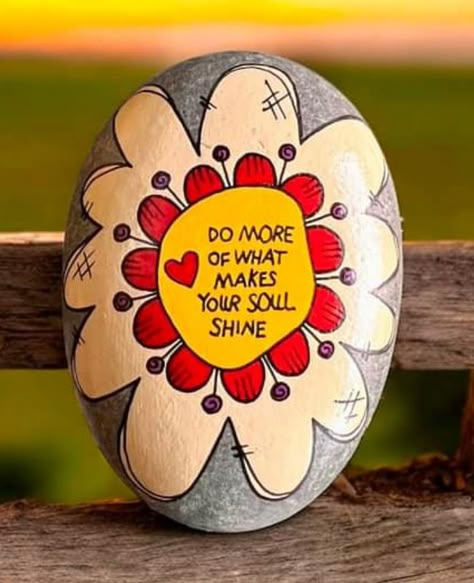 Positive Rock Painting Ideas, Canvas Painting Projects, Crochet Cat Toys, Sisters Art, Seashell Painting, Rope Crafts Diy, Painted Rocks Craft, Rock Painting Ideas Easy, Painted Rocks Diy