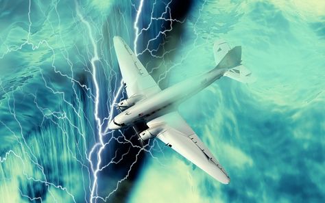 What happened to the dozens of airplanes and ships that have mysteriously disappeared over the Bermuda Triangle? Watch this video and find out! The Bermuda Triangle, Group Of Five, Spooky Town, Bermuda Triangle, Real Ghosts, Dusk To Dawn, Fantasy Novel, Ghost Towns, New City