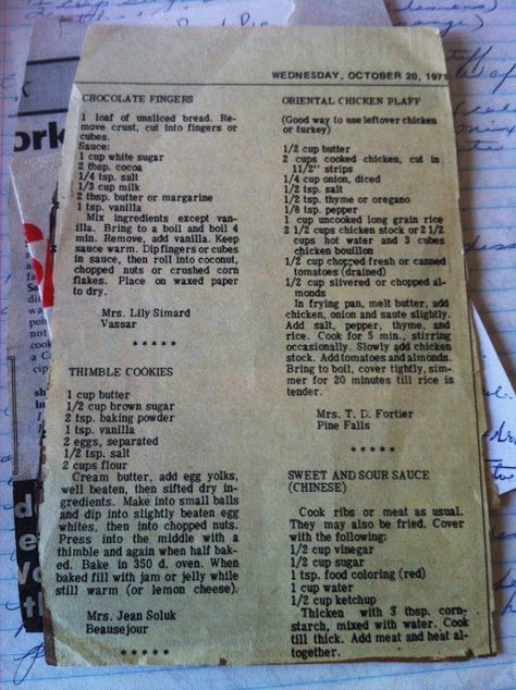 Thimble Cookies, Newspaper Recipes, Newfoundland Recipes, Recipe Paper, Retro Food, Baking Fun, Appetizers Easy Finger Food, Decorating Cookies, Handwritten Recipes