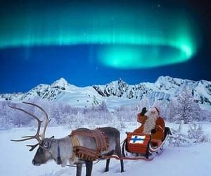 Imagem de christmas, northern lights, and santa claus Polo Nord, Santa Claus Village, Santa's Village, Lapland Finland, Travel Facts, Sleigh Ride, Santa And Reindeer, Scandinavian Christmas, Winter Scenes