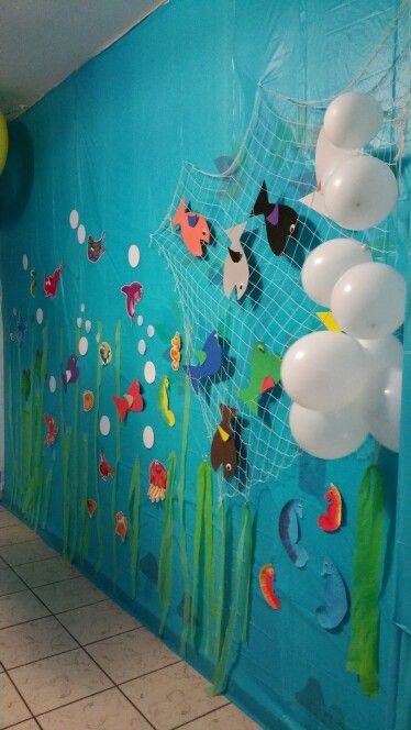 Under the sea"🐳 Underwater Birthday, Ocean Theme Preschool, Under The Sea Decorations, Ocean Theme Classroom, Vbs Themes, Sea Decor, Under The Sea Theme, Sea Crafts, Ocean Crafts