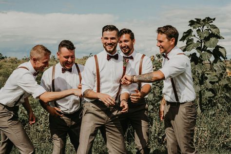 Grey Groomsmen Attire Suspenders, Groomsmen Leather Suspenders, Fall Wedding Groomsmen Attire Suspenders, Grey Suit Suspenders Wedding, Bestman Outfits, Mens Suspenders Outfit Wedding, Wedding Groomsmen Outfits, Groomsmen Attire Suspenders, Groom Suspenders Wedding