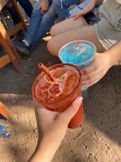 #michelada Michelada Aesthetic, Motos Yamaha, Mexican Snacks, Michelada, Mini Bar, Fun Things, Vision Board, Snacks, Bar