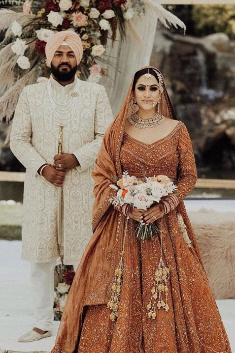 Rust Lengha Bridal, Orange Wedding Lengha, Copper Colour Lehenga, Rust Color Bridal Lehenga, Winter Wedding Indian Outfit, Rust Lehenga Bridal, Rust Orange Bridal Lehenga, Winter Indian Wedding Outfits, Rust Bridal Lehenga