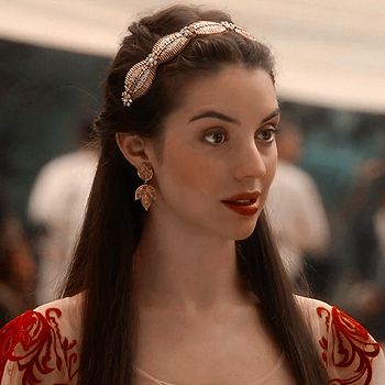 Kenna Reign, Lady Kenna, Mary Stewart, Reign Tv Show, Mary Stuart, Adelaide Kane, Mary Queen Of Scots, Tv Show Outfits, Classy Jewelry