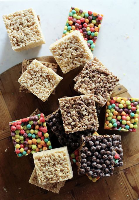 Marshmallow Cereal Bars, Cereal Bars Recipes, Marshmallow Cereal, Cheap Breakfast, Krispie Treats Recipe, Cereal Bar, Marshmallow Treats, Brownie Desserts, Krispy Treats