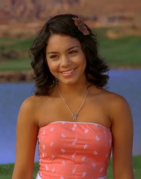 Gabriella High School Musical, Gabriela Montez, Gabriella Montez, High School Musical 2, High School Musical 3, People Change, Girl Celebrities, Disney Stars, Chill Outfits