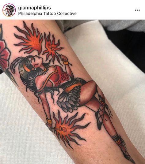 Traditional Tattoo Upper Arm, Carnival Tattoo, Circus Tattoo, Pin Up Girl Tattoo, Traditional Tattoo Inspiration, American Traditional Tattoo Ideas, Traditional Tattoo Ideas, Traditional Tattoo Designs, Traditional Style Tattoo