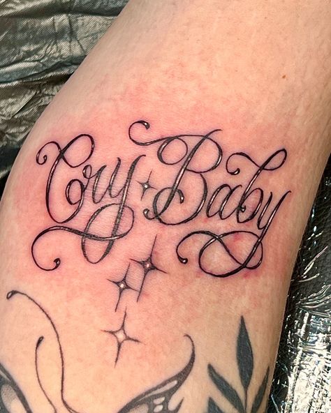 💧Cry Baby💧𓂃 ♥︎.. 💞 healed butterflies 🦋 thank you Renee 💞 #crybabytattoo #butterflytattoo #letteringtattoo Cry Baby Tat, Chicana Tattoos, Baby Tattoo, Honest Baby Products, Arm Tats, Cute Tats, Tattoos With Kids Names, Baby Eyes, Healing Tattoo