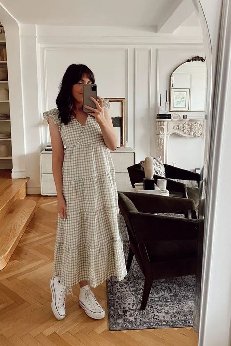 Casual Midi Dress With Sneakers, Midi Dress With White Sneakers, Converse With Maxi Dress, Summer Dress Sneakers Outfit, Midi Dress And Converse, High Tops With Dresses Outfit, Casual Summer Dress With Sneakers, Flowy Dress With Sneakers, Casual Midi Dress Outfit Summer