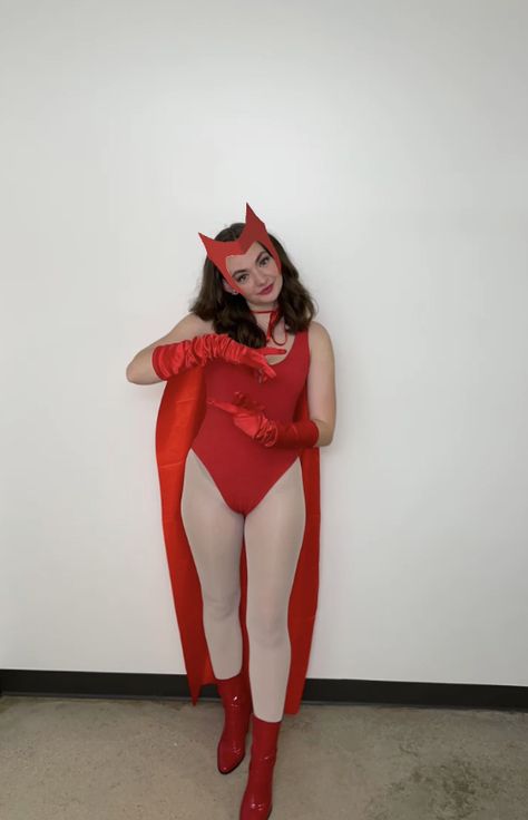 Wandavision Halloween Costume, Wandavision Costume, Wanda Costume, Scarlet Witch Costume, Scarlet Witch Cosplay, Ivy Costume, Poison Ivy Costumes, Witch Cosplay, Wanda Vision