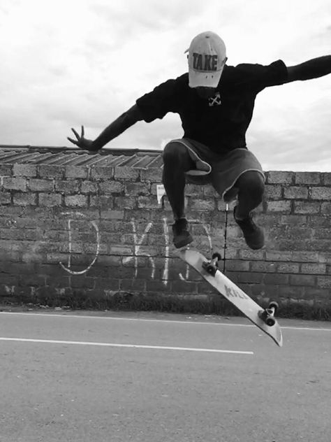 Kick flip Errors Kick Flip, One Pilots, Skateboarding, Stationary Bike, Skateboard, Marketing, Concert