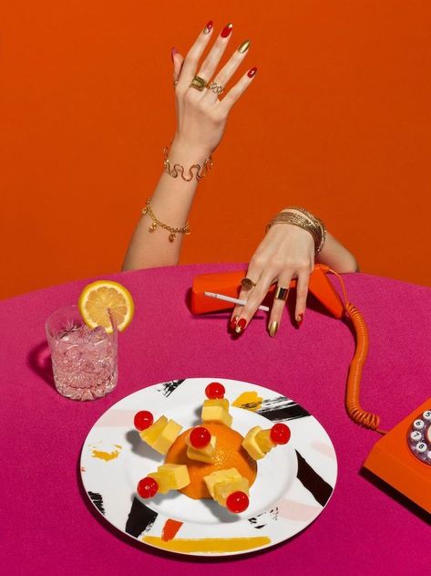 Colorful Still Life Photography by Aleksandra Kingo - gestalten Colorful Still Life, Still Life Images, Food Backgrounds, Art Table, Photography Projects, Life Photography, Still Life Photography, Food Styling, Color Photography