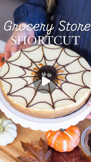 Melissa Johnson on Instagram: "Grabbed a cheesecake from the grocery store bakery and gave it a spooky Halloween glow-up! 🎃🕸️ Added a chocolate frosting spider web, crafted a spider from an OREO, mini pretzels for legs, and candy eyes stuck on with chocolate frosting. Such a fun and easy party dessert made in just minutes! #halloween #easydessert #hack #dessert #halloweenfood" Spider Desserts, Halloween Cheesecake, Easy Party Desserts, Recipes Halloween, Spooky Food, Halloween Dessert, Halloween Food Treats, Mini Pretzels, Easy Holiday Recipes