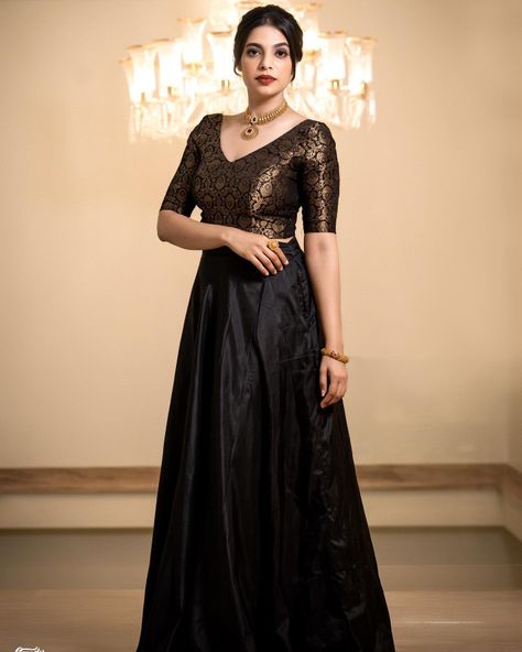 Black Skirt And Top Indian, Black Skirt Outfit Traditional, Black Skirt And Top Traditional, Black Onam Outfit, Black Pattupavada For Women, Madhuram Veppu Dress Kerala, Pavada And Top Model, Kerala Skirt And Top Designs Black, Pattu Skirt And Blouse