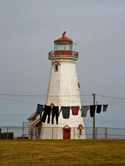 Washing Lines, Clothes Lines, Red Neck, Lighthouse Keeper, Lighthouse Pictures, Beautiful Lighthouse, Beacon Of Light, Light Houses, Prince Edward Island