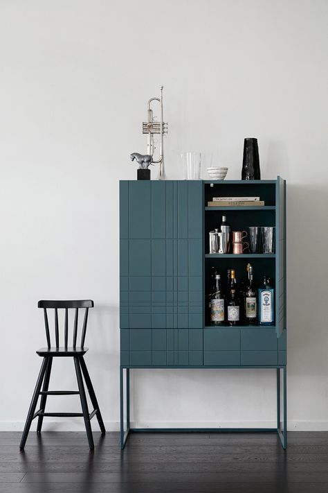 Wainscoting Styles, Cocktail Cabinet, Mini Bars, Blue Cabinets, Modern Cabinets, Bar Cabinet, Mini Bar, White Wall, Interior Furniture