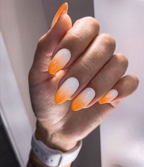 Fall Nail Colors: Orange 24 Ideas for a Stylish Look - women-club.online Fall Nail Colors Orange, Nail Colors Orange, Selfies Ideas, Evil Eye Nails, Simple Spring Nails, Simple Fall Nails, Pink Ombre Nails, Ombre Nail, Cute Nails For Fall