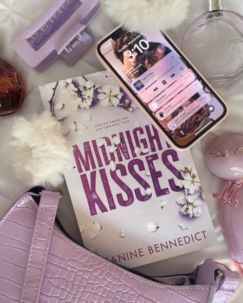 Visual Wallpaper, Aesthetics Purple, A Little Life Book, Purple Aesthetics, Midnight Kisses, Fiction Books Worth Reading, Romance Series Books, Romance Reader, Book Bucket