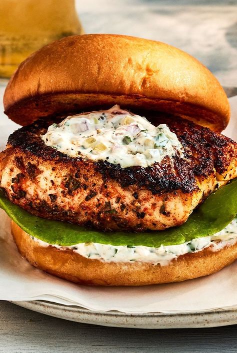 These Blackened Fish Sandwiches with Horseradish Tartar Sauce from Justin Chapple seared, spiced haddock fillets and a spicy dressing of homemade tartar sauce. Fish Sandwich Recipes, Fish Sandwiches, Blackened Fish, Blacken Fish, Fancy Foods, Seafood Meals, Sandwhich Recipes, Fish Burger, Homemade Tartar Sauce