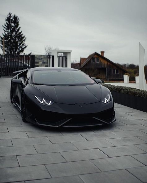 Luxury and stylish Lamborghini design. Expensive Black Cars, Black Expensive Car, Black Lamborghini Aesthetic, Lamborghini Black, Black Lamborghini, Matte Black Cars, Cool Truck Accessories, Aventador Lamborghini, R35 Gtr