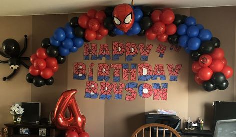 Spiderman Balloon Arch, Superhero Birthday Party Decorations, Spiderman Balloon, Spiderman Birthday Party Decorations, Spiderman Birthday Party, Spiderman Party, Birthday Balloon Decorations, 10th Birthday Parties, Superhero Birthday Party