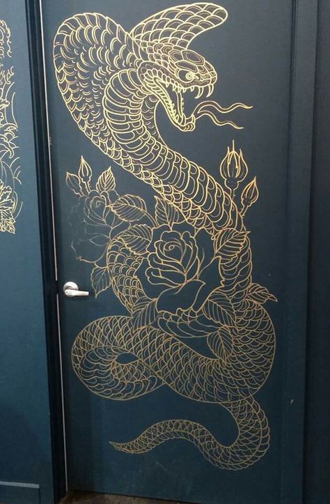 Japanese Tattoo Studio Interior, King Cobra Tattoo, Tattoo Shop Decor, Tattoo Studio Interior, Japanese Snake Tattoo, Chris Garver, Cobra Tattoo, Snake Tattoo Design, Snake Art