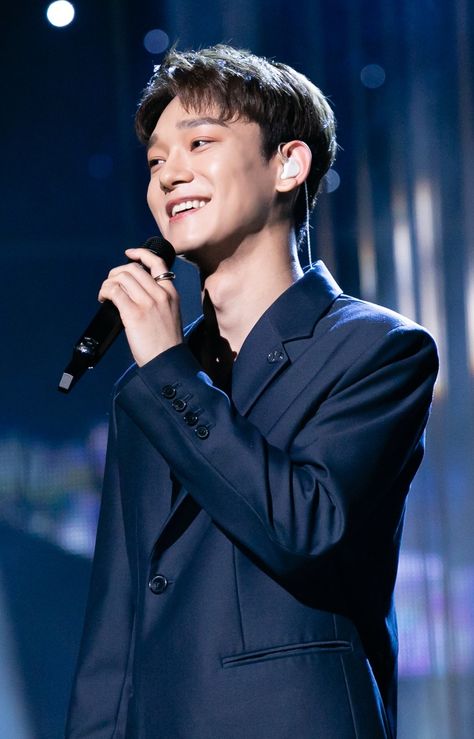 CHEN - 190410 SBS Inkigayo Website Update | #EXO Kim Jongdae Exo Jongdae, Korean Hiphop, Chen Exo, Exo Official, Exo Album, Exo Lockscreen, Exo Chen, Kim Junmyeon, Kim Jongdae