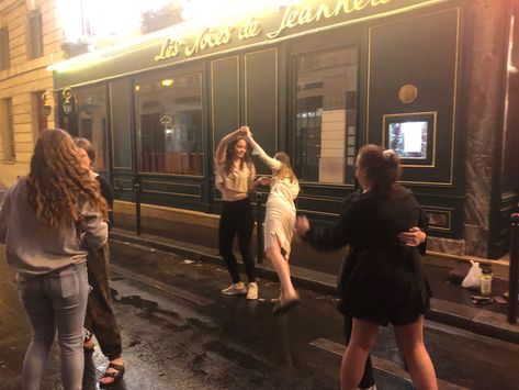 dancing on paris street in the rain Dancing In The Street Aesthetic, Street Dance Aesthetic, Dancing In Public, Drunk Dancing, Dancing In The Street, Life Calendar, Holiday Inspo, Kind Of, Dancing In The Moonlight