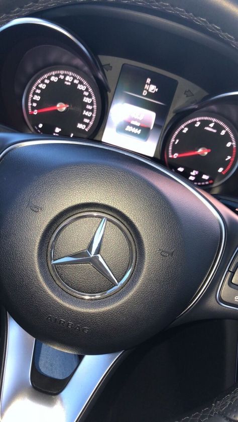 Benz Steering Wheel, Mercedes Steering Wheel, Cake Story, Dream Shower, Snap Friends, Money Pictures, Story Ideas Pictures, Driving Photography, Driving Pictures