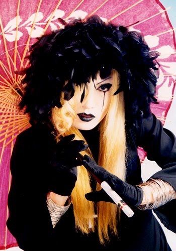 Hisui / Madeth gray'll Madeth Gray'll, Alternative Subcultures, Western Glam, Kamijo, Japanese Rock, Goth Aesthetic, 27 Years Old, Emo Goth, Last Fm