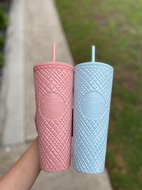 2 cups!! Starbucks Tumbler Jeweled Bundle Mint Blue and Coral Pink BNWT VENTI SIZE 2 cups Shipping: -Shipped from CA. -This item is in hand now and ships same or business day.  -It normally take about 3-5 business days to deliver Feel free to PM me for anything Price is firm. I will not be accepting offers.  Please make sure to read the full description and all photo before purchase Thank you for your order❤️ No cancellations, exchanges,refunds or return of orders.  #Starbuckscups #StarbucksTumb Starbucks Usa, Cups Starbucks, Starbucks Tumbler Cup, 2024 Christmas, Starbucks Tumbler, Stainless Steel Cups, Cute Cups, Mint Blue, Starbucks Cups