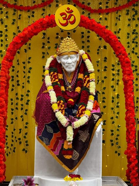 Saibaba Wallpapers Full Hd, Shirdi Sai Baba Images, Sai Nath, Gods Art, Shirdi Sai Baba, Murugan Wallpapers, Sai Baba Hd Wallpaper, Shirdi Sai Baba Wallpapers, Boy Wallpaper