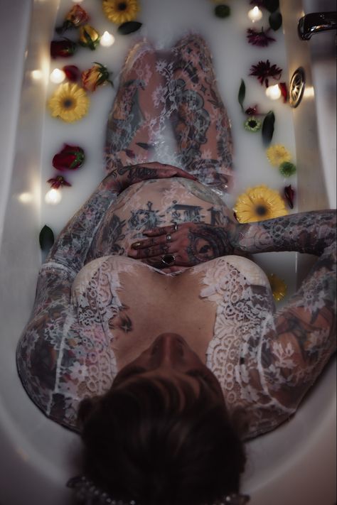 Bath Tub Maternity Shoot Diy, Flower Milk Bath Maternity Shoot, Tattooed Maternity Pictures, Milk Bath Maternity Photos, Maternity Photography Milk Bath, Maternity Bath Tub Shoot, Bathtub Maternity Shoot, Maternity Milk Bath Pictures, Maternity Shoot With Flowers