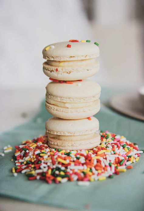 Cake Batter Macarons - Confessions of a Confectionista Simple Chocolate Chip Cookies, Long Photos, Let Him Cook, Trifle Pudding, Easy Chocolate Chip Cookies, Kinds Of Cookies, Best Baking Recipes, Macaron Recipe, Baking Blog