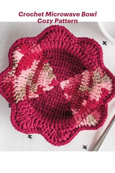 Crochet Microwave Bowl Cozy Pattern Four heart motifs are worked simultaneously in the round to create an extra-thick bowl  #crochet Microwave Bowl Cozy, Crochet Bowl, Cozy Crochet Patterns, Crochet Cozy, Bowl Cozy, Crochet Potholders, Crochet Vintage, Crochet Kitchen, Crochet World