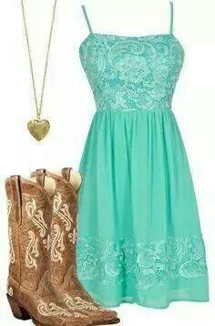 Mint green dress with tan boots.....love!!! <3 Country Girl Outfits, Cowgirl Princess, Country Girl Dresses, Mode Country, Hot Clothes, Cowgirl Dresses, Looks Country, Country Girls Outfits, Awesome Outfits