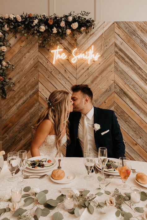 Wedding Neon Sign Backdrop, Wood Backdrop Wedding, Neon Sign Backdrop, Renault Winery, Outdoor Tent Wedding, Wooden Backdrops, Reception Backdrop, Wedding Reception Backdrop, Chevron Wedding