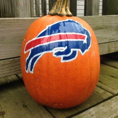 Dave's painted pumpkin from Twitter. 2014. Buffalo Bills Pumpkin, Pumkin Ideas, Carve Pumpkins, Fall Harvest Party, Pumpkin Contest, Painted Pumpkin, Fall Images, Harvest Party, Pumpkin Ideas