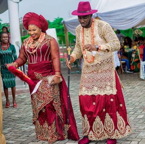 Edo Wedding, Wedding Dresses African, Nigerian Wedding Dresses Traditional, African Wedding Dresses, Traditional Wedding Outfits, Igbo Traditional Wedding, African Couple, Couples African Outfits, African Bridal Dress