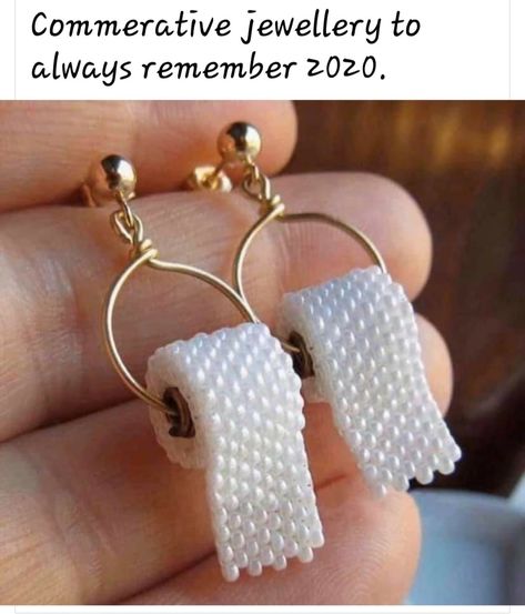 Toilet Paper earrings 😂 Commemorative Jewelry, Silly Jokes, Funny Photos, Toilet Paper, Funny Images, Funny Jokes, Funny Pictures, Funny Quotes, Funny Memes