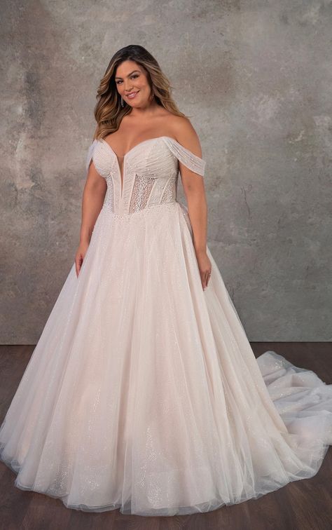 Princess Plus Size, A Line Princess Wedding Dresses, Enchanted Princess, Elegant Plus Size, 2025 Wedding, Ivory Gown, Blush Bridesmaid Dresses, Essense Of Australia, Bridal Elegance