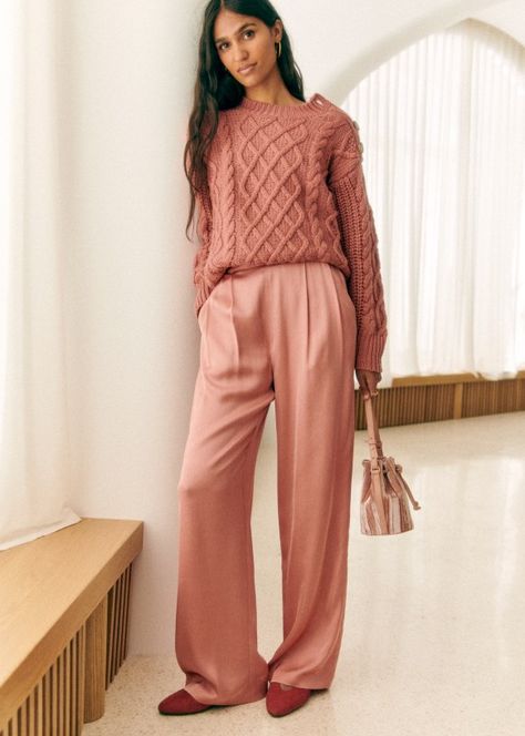 James Jumper - Ecru - Merino Wool - Sézane Pink Wide Leg Trousers, Soft Autumn Color Palette, Clothes For Women Over 50, French Girl Style, Cable Knit Jumper, Vintage Eclectic, Cute Fall Outfits, Pantalon Large, French Girl