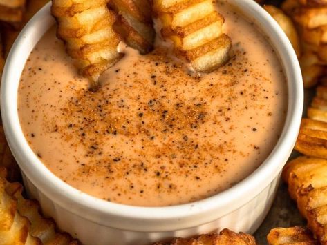 Southern Comeback Sauce Roumalade Sauce Easy, Roumalade Sauce, Comeback Sauce, No Bake Banana Pudding, Deep South Dish, Roasted Vegetables Oven, Banana Pudding Cheesecake, Homemade Condiments, Appetizers Easy Finger Food